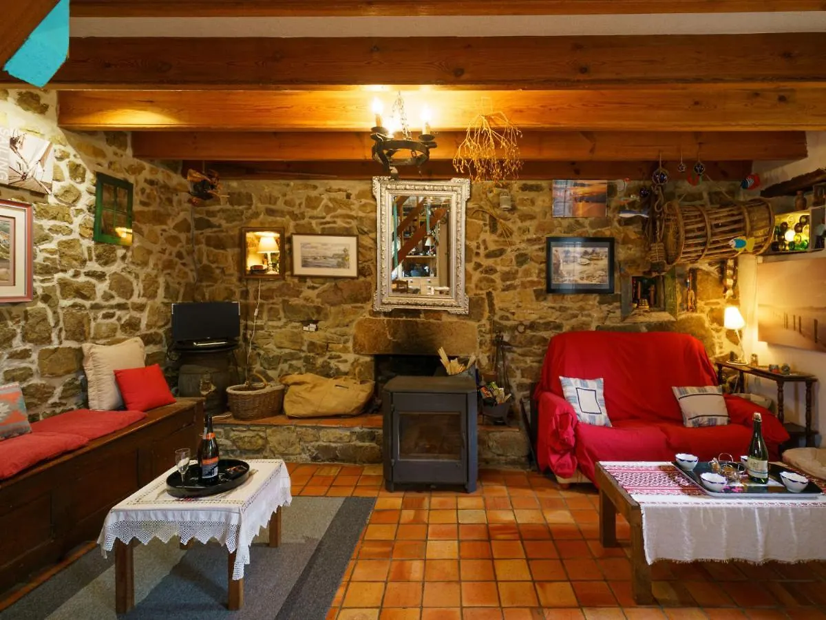 Holiday Home Ti Maen By Interhome Kernalleguen