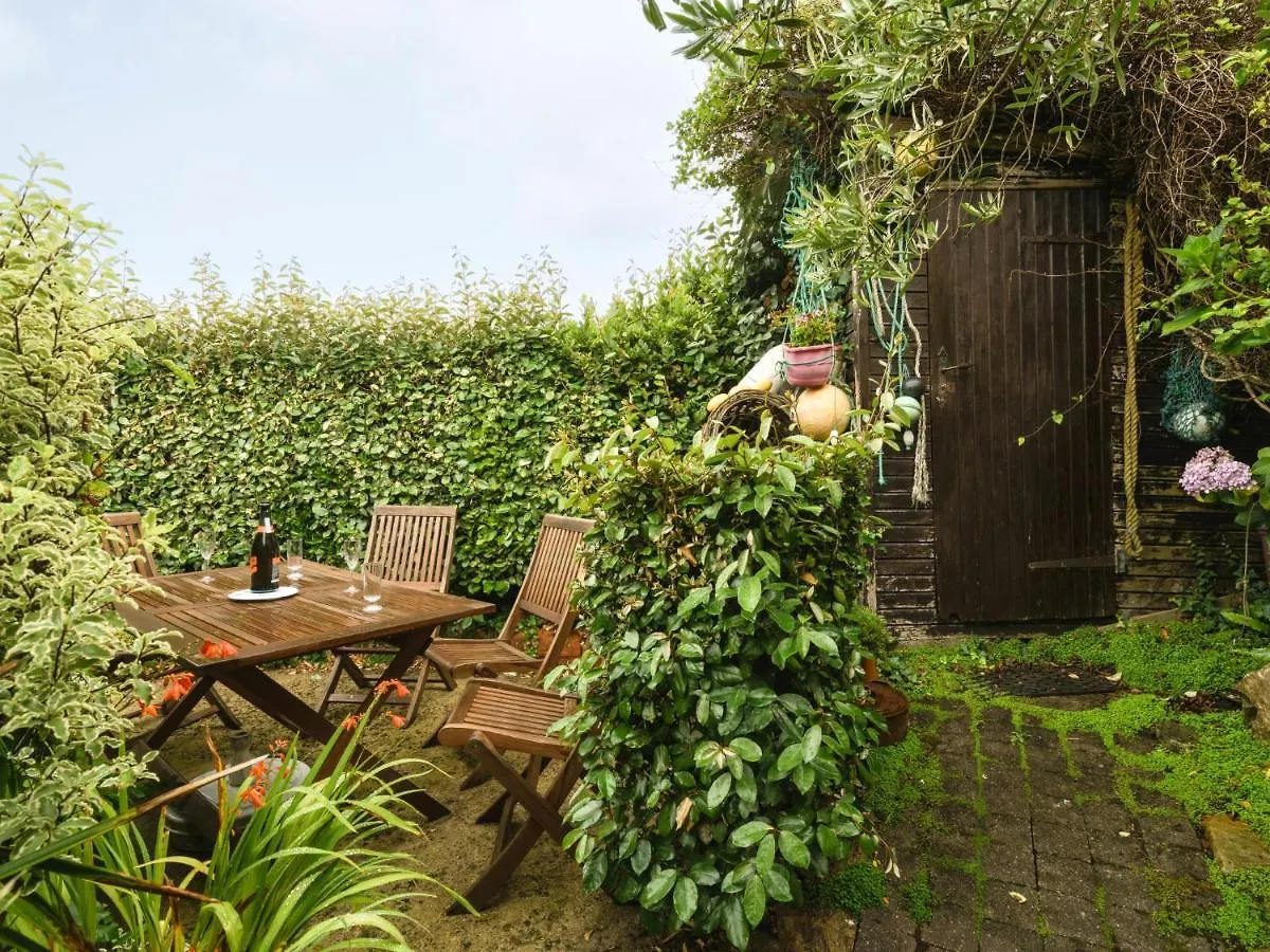 Holiday Home Ti Maen By Interhome Kernalleguen